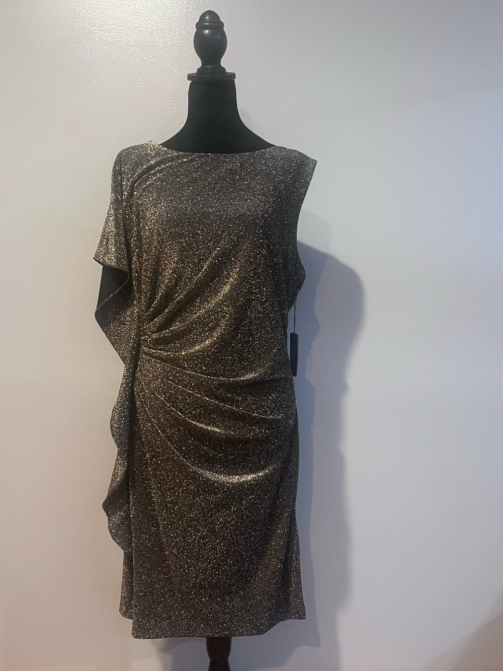 Vince Camuto Sparkle Draped Cocktail Dress in Metallic Gild and Black
